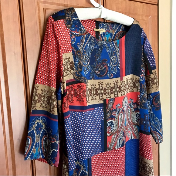 Women’s 3/4 Length Sleeve Pattern Dress, in size L - Picture 2 of 6